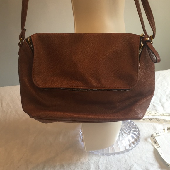 Shoulder Bag by H&M.  New like condition - Picture 3 of 9
